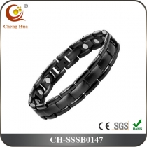 Single Line Men‘s Magnetic Bracelet SSSB0147