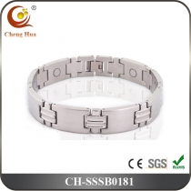 Single Line Men‘s Magnetic Bracelet SSSB0181